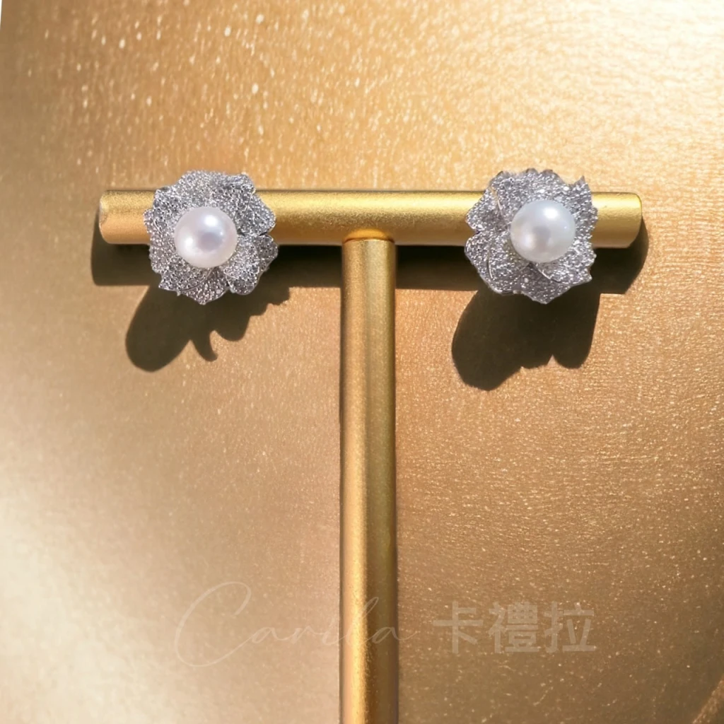 高級感微鑲滿鑽花朵天然淡水珍珠S925純銀耳針