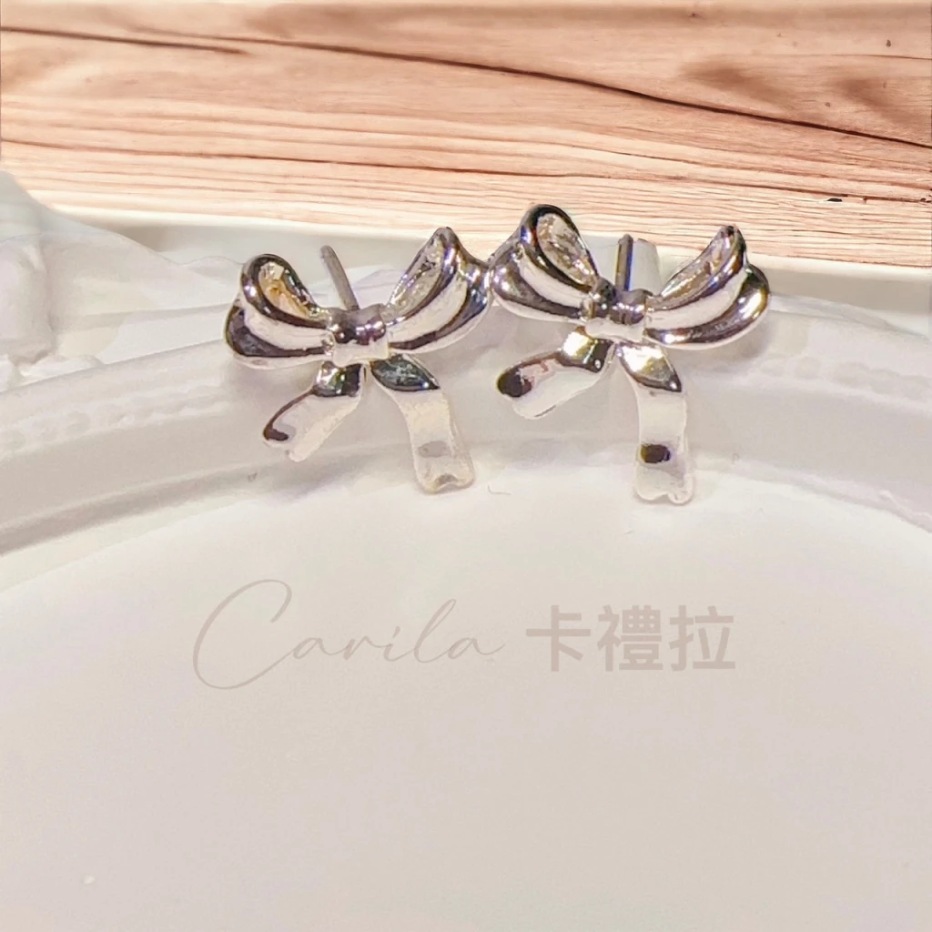 甜美少女蝴蝶結合金耳飾