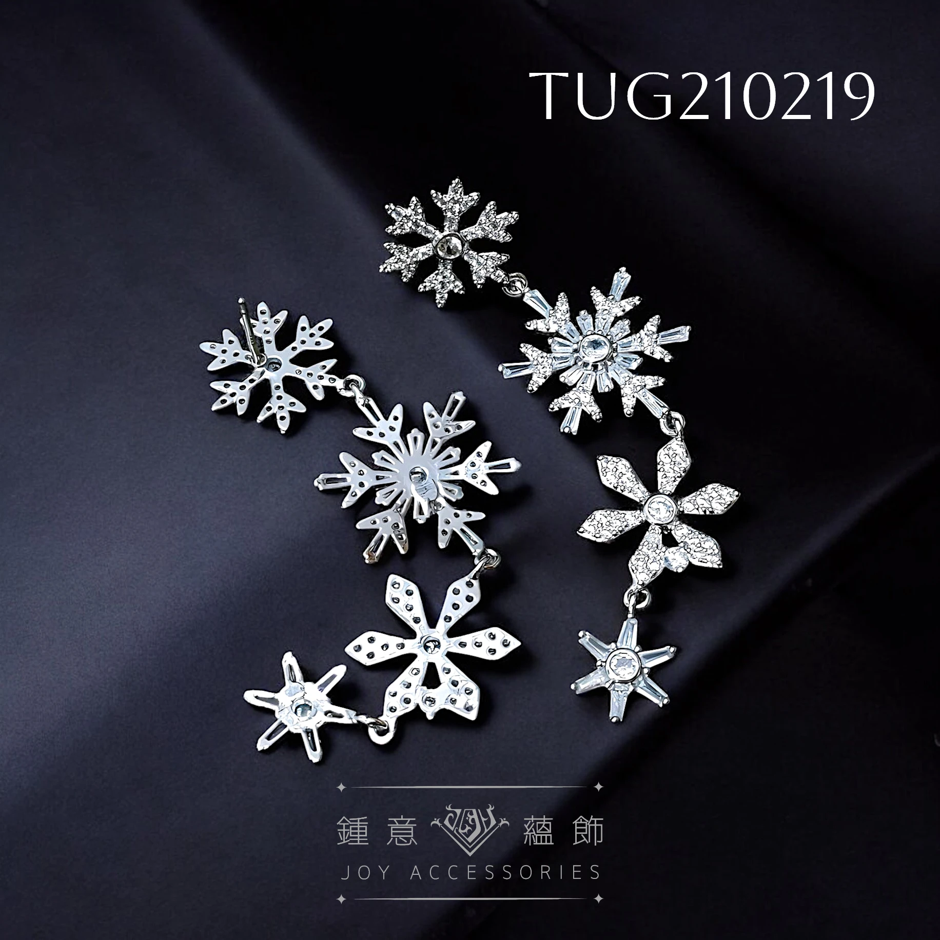 顏色-純淨白/白金底 重工藝耳環