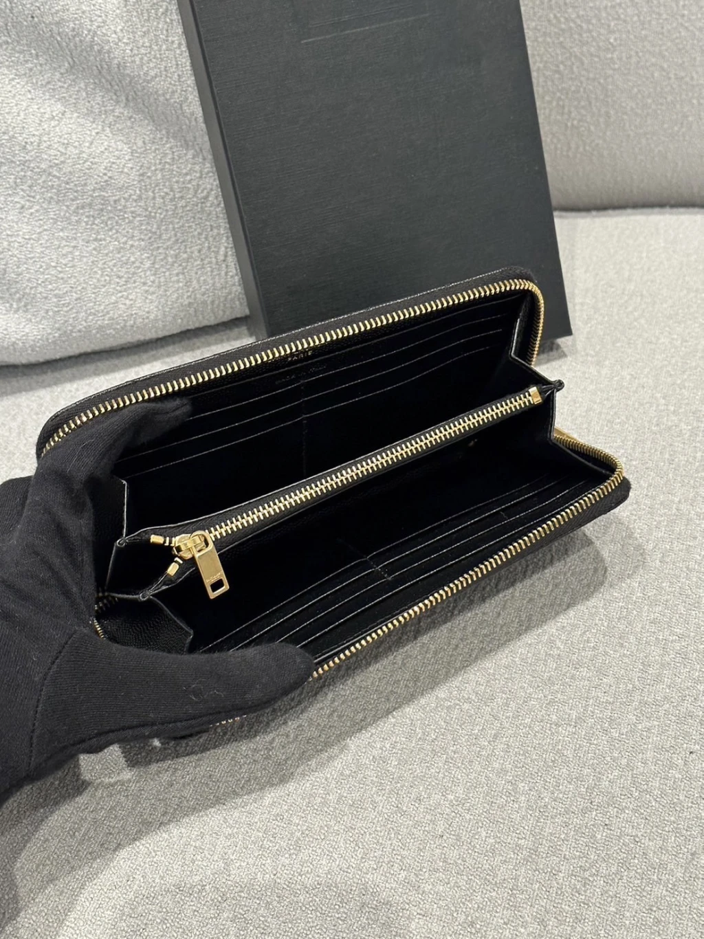 YSL 黑金 拉鍊長夾