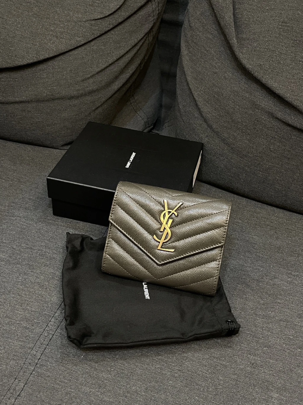 YSL 三折短夾