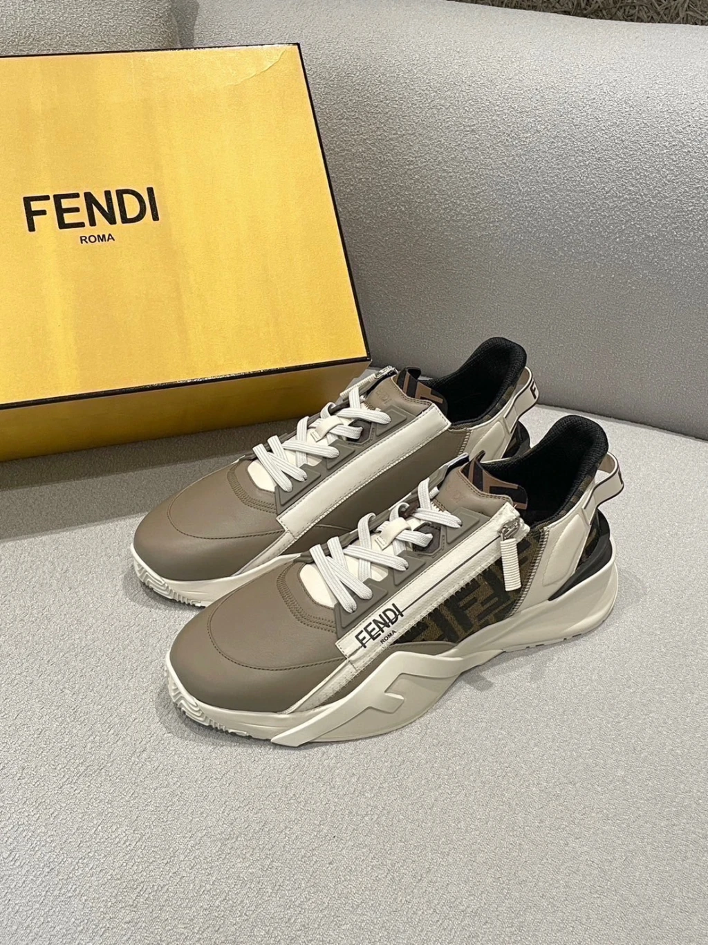 Fendi 拼接運動鞋