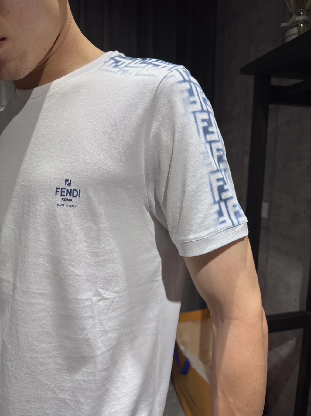 Fendi 漸層感短袖上衣