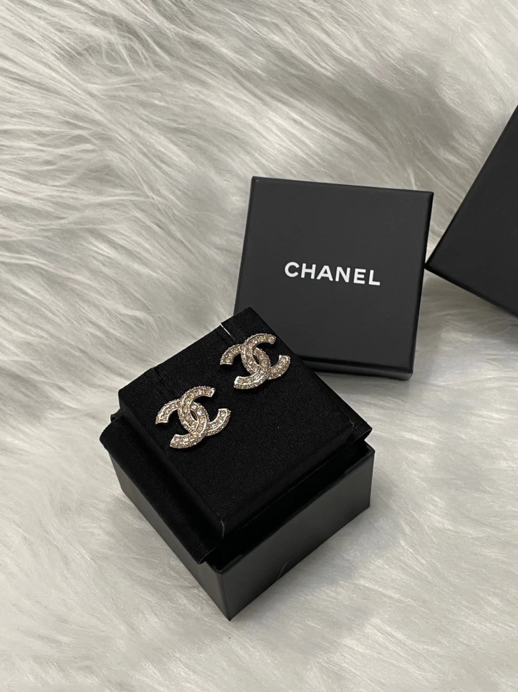 Chanel 雙C 耳環