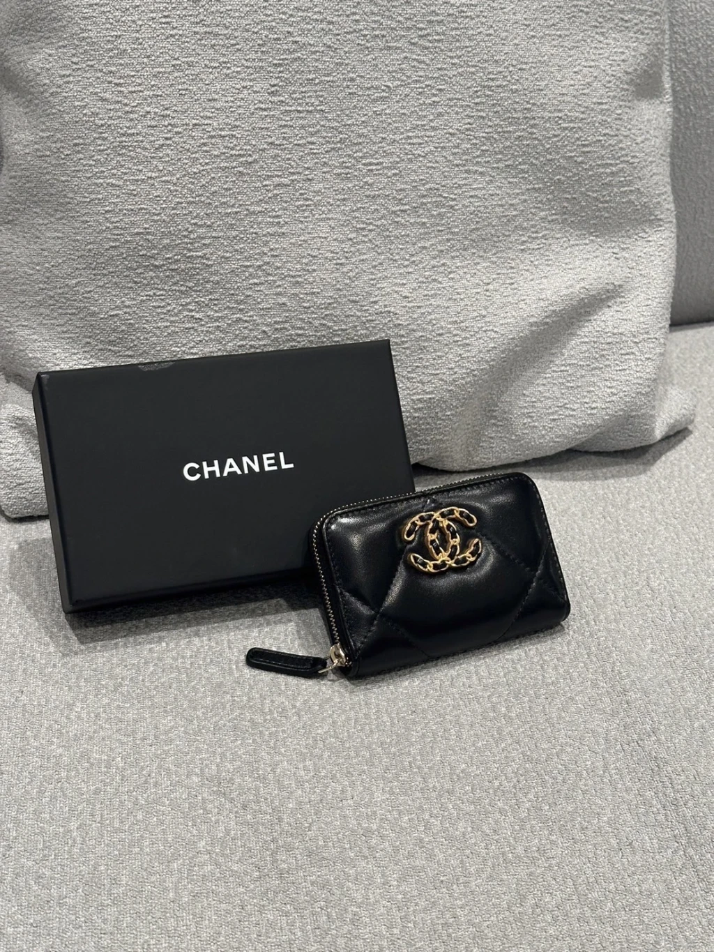 Chanel 19 小錢包