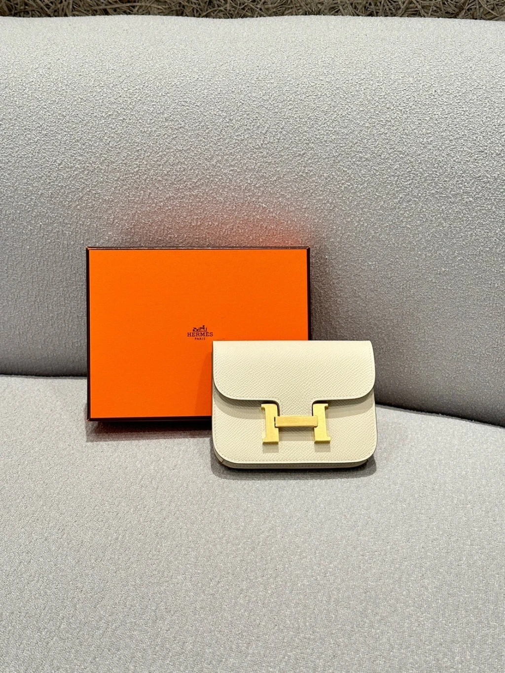 Hermes Constance Slim 10 Craie 奶昔白