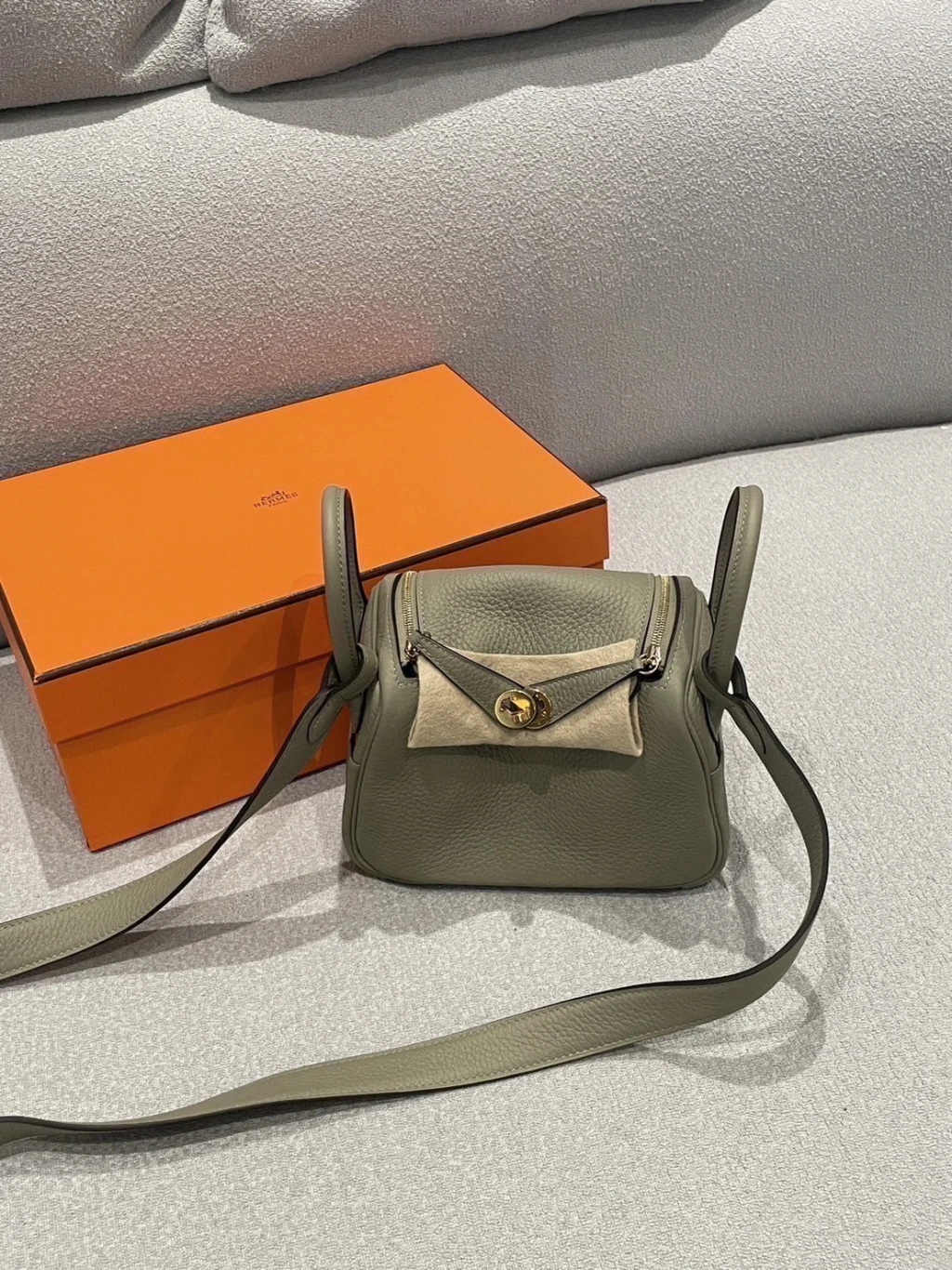 Hermes mini Lindy 鼠尾草