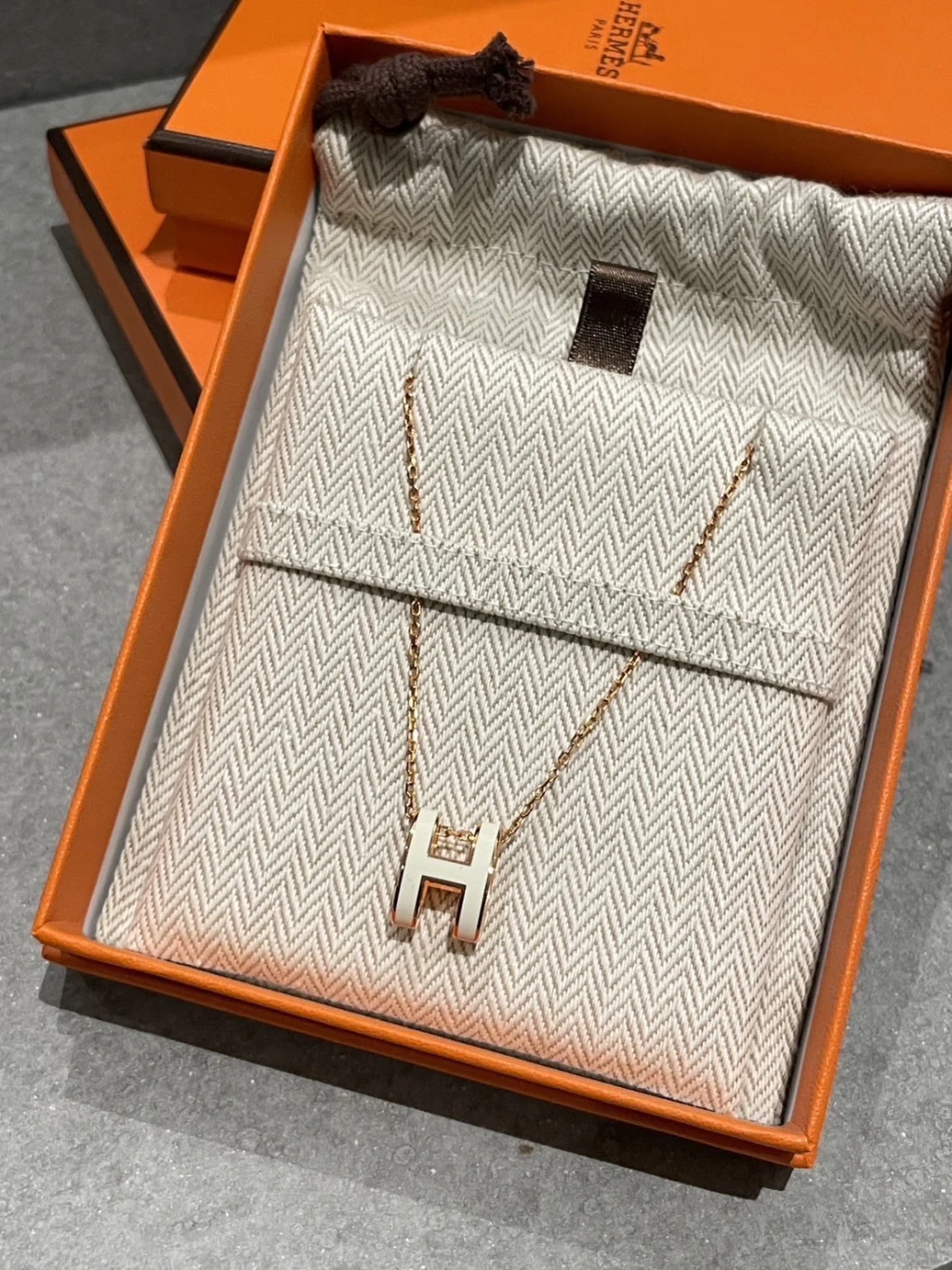 Hermes 白金項鍊