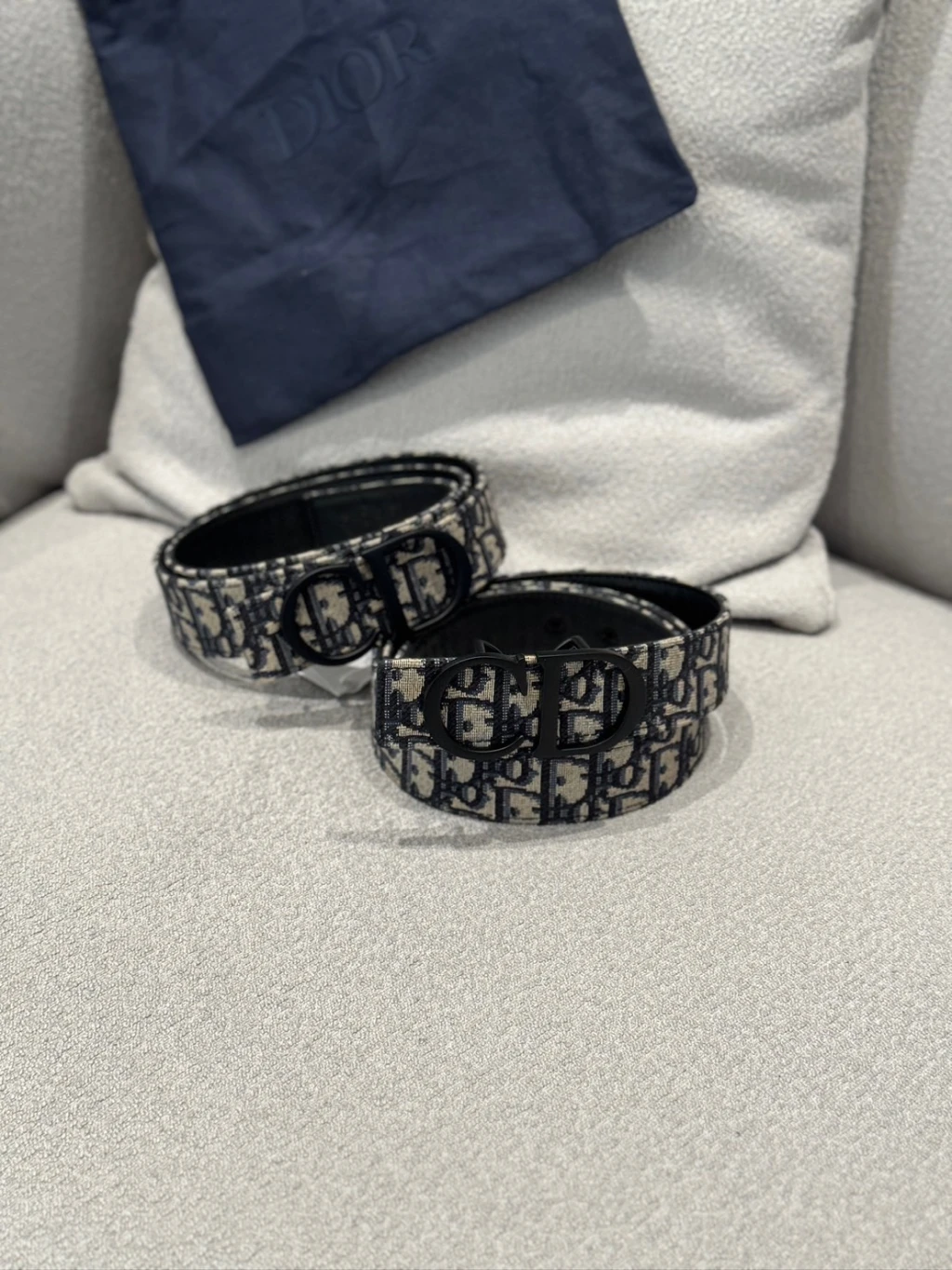 Dior 黑扣霧面 滿版皮帶