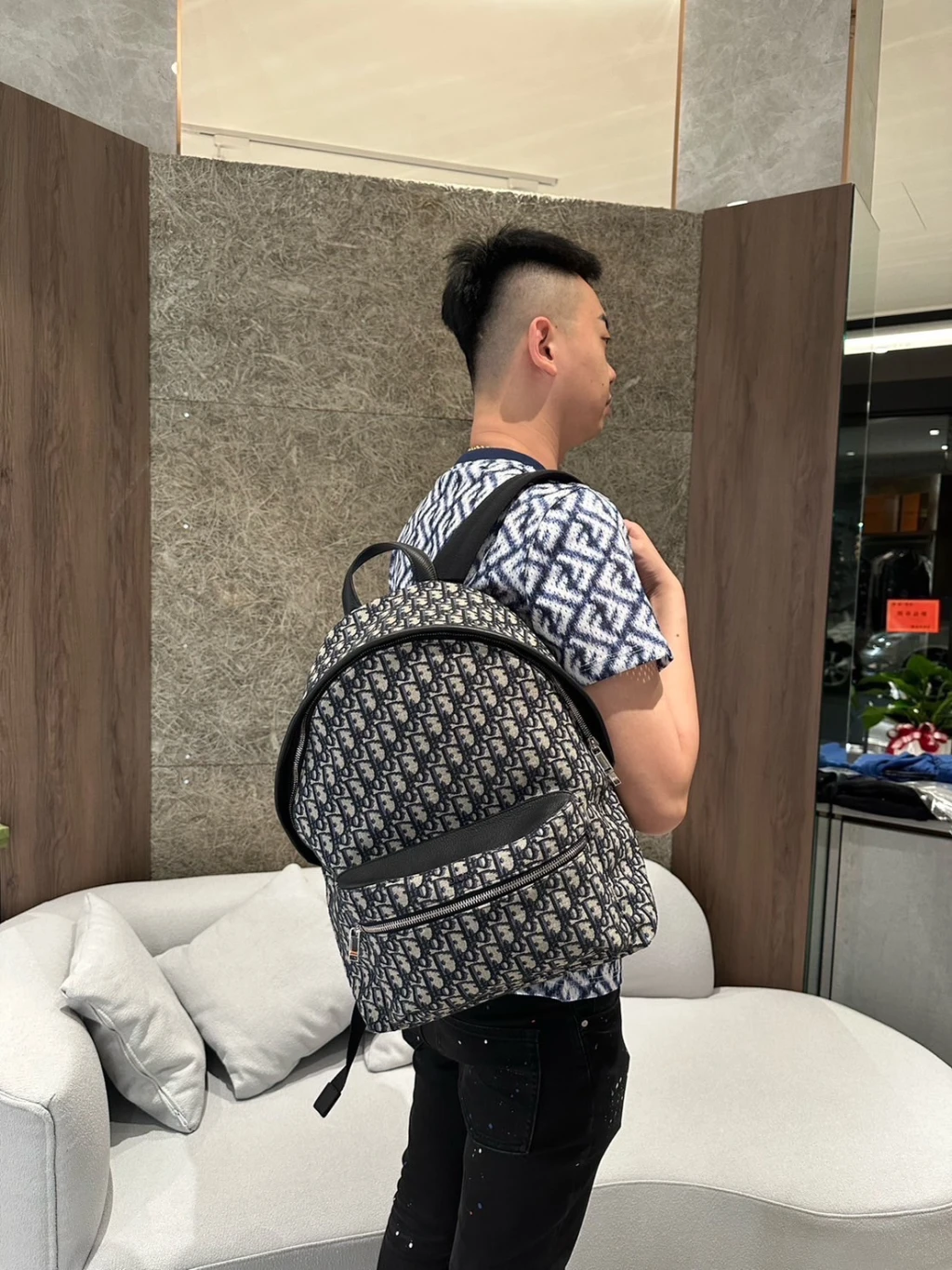 Dior 滿版後背包