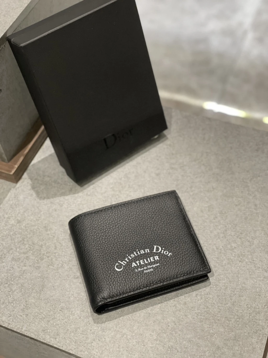 Dior 字母燙銀 八卡短夾