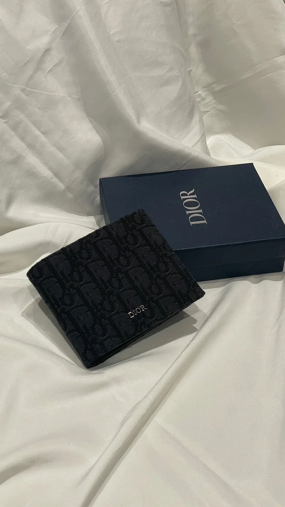 Dior 滿版黑老花 八卡短夾