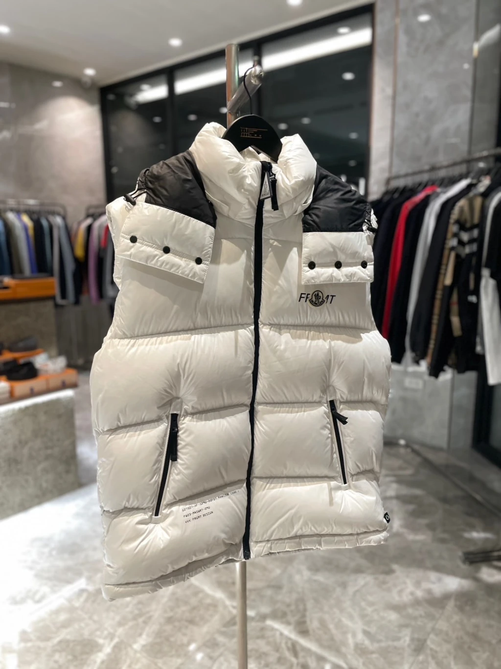 Moncler 背心