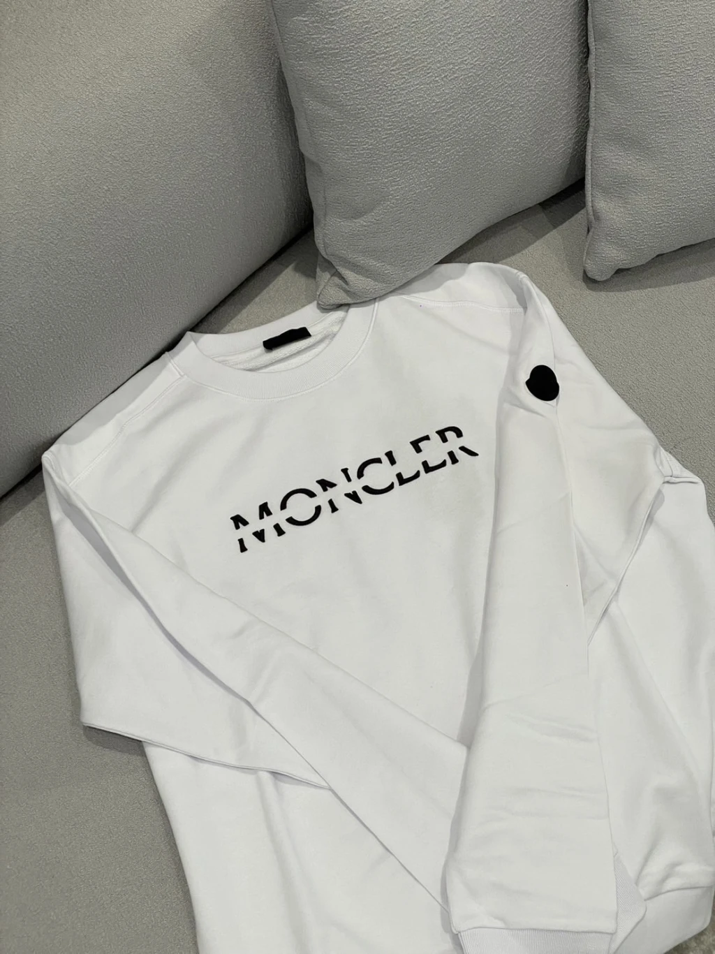 Moncler 植絨 大學踢