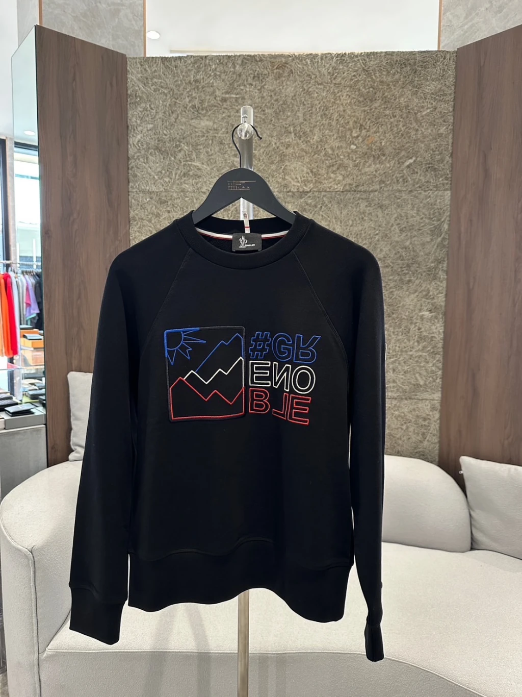 Moncler 三色字母Logo 大學T