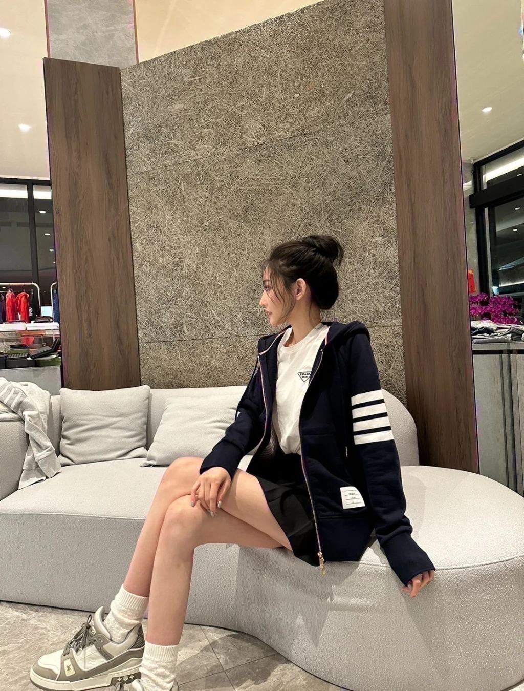 TB 外套(藍底白線)