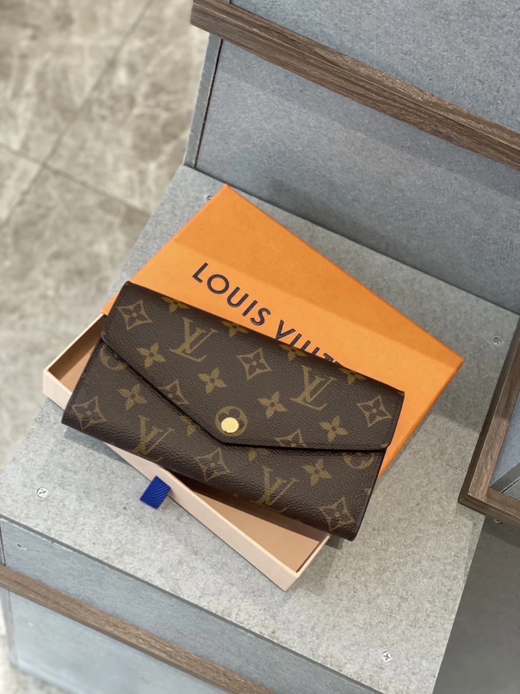 LV 信封長夾 焦糖色