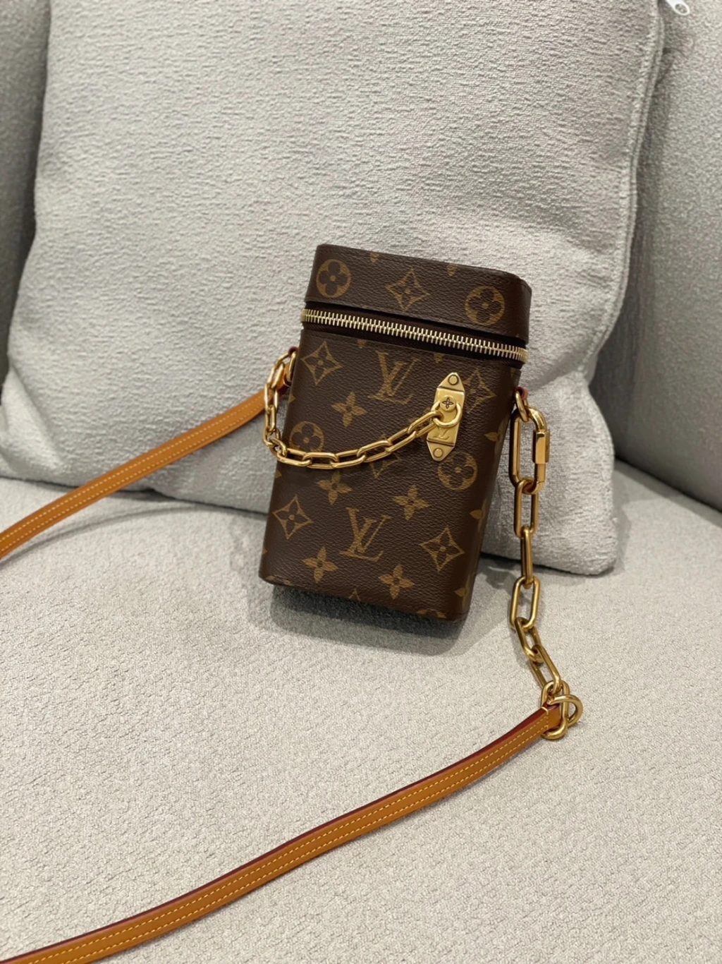 LV Phone Box 鍊條包