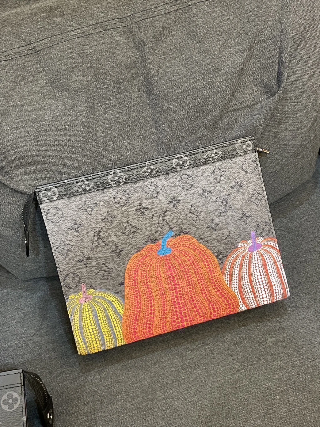 LV南瓜系列手拿包