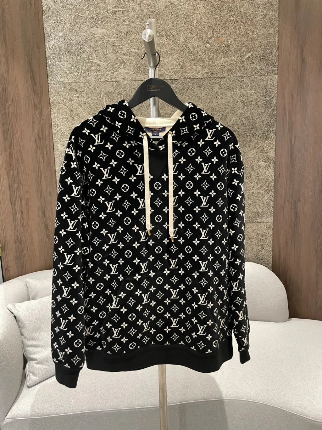 LV 滿版老花 黑帽T