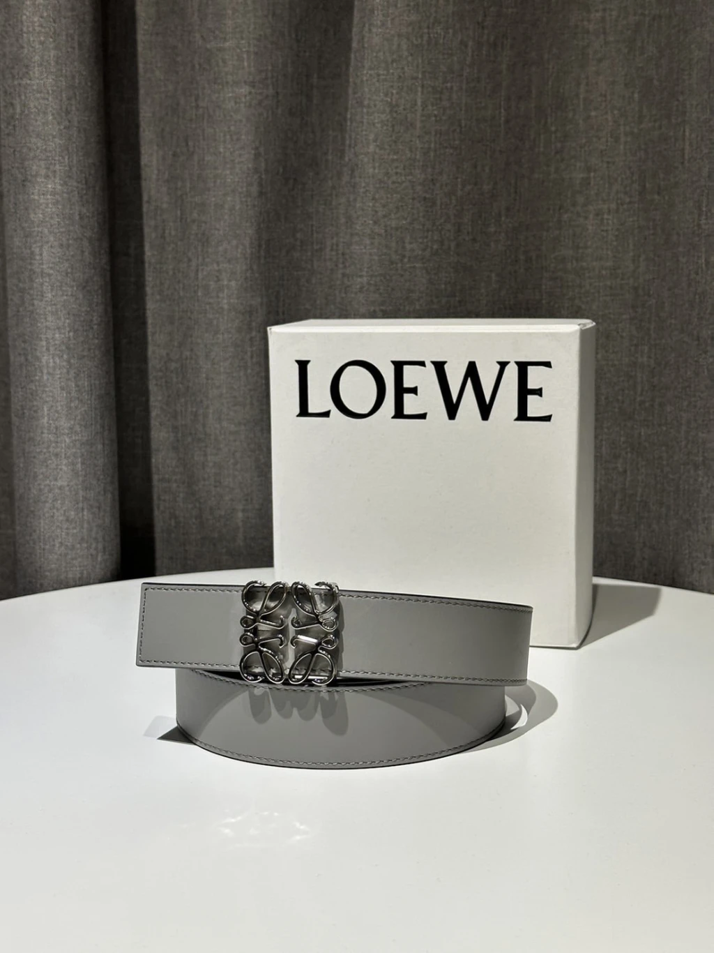 LOEWE 雙面皮帶銀扣(售完)