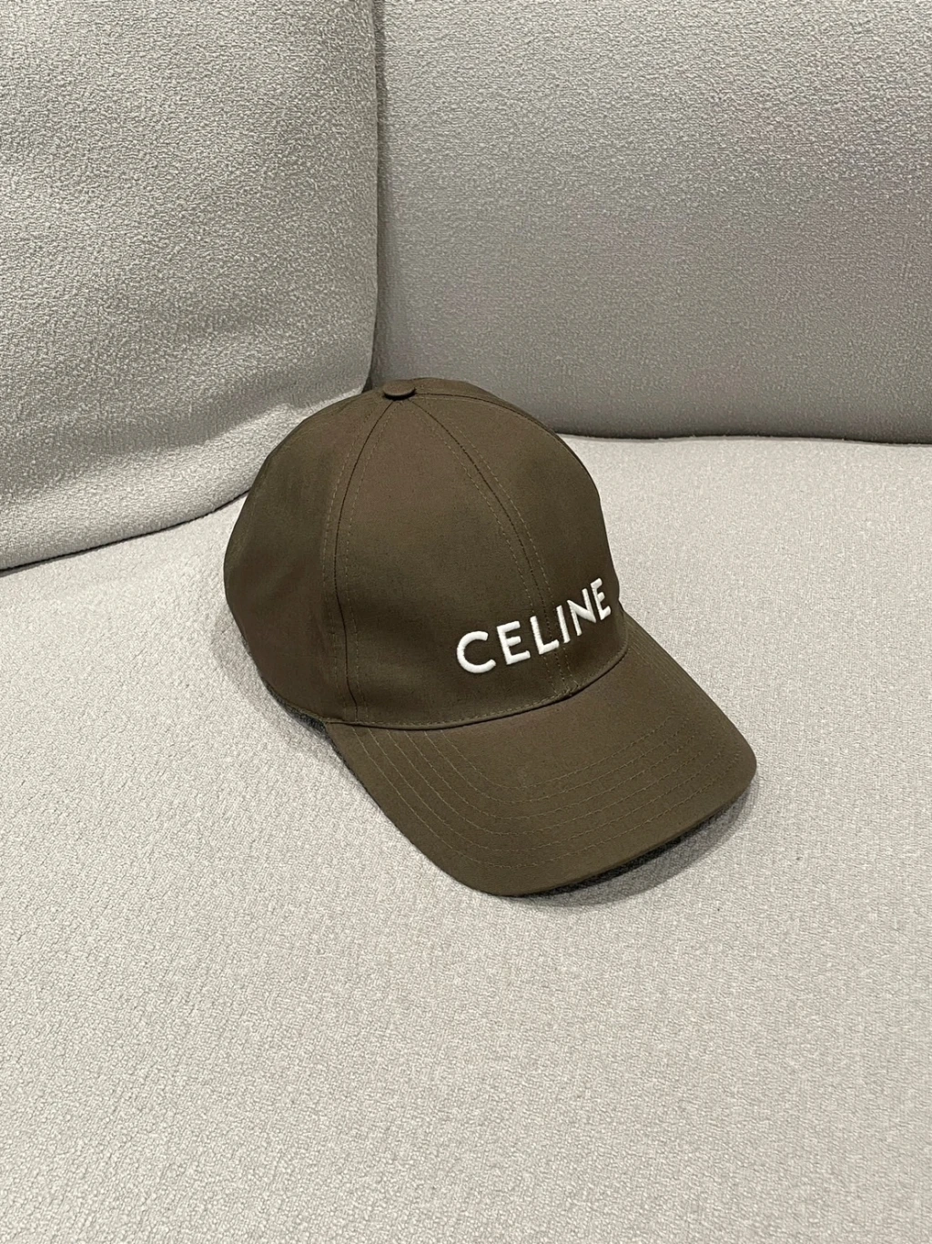 CELINE 帽子