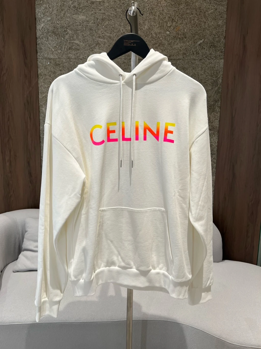 Celine 字母款 漸層 白帽踢