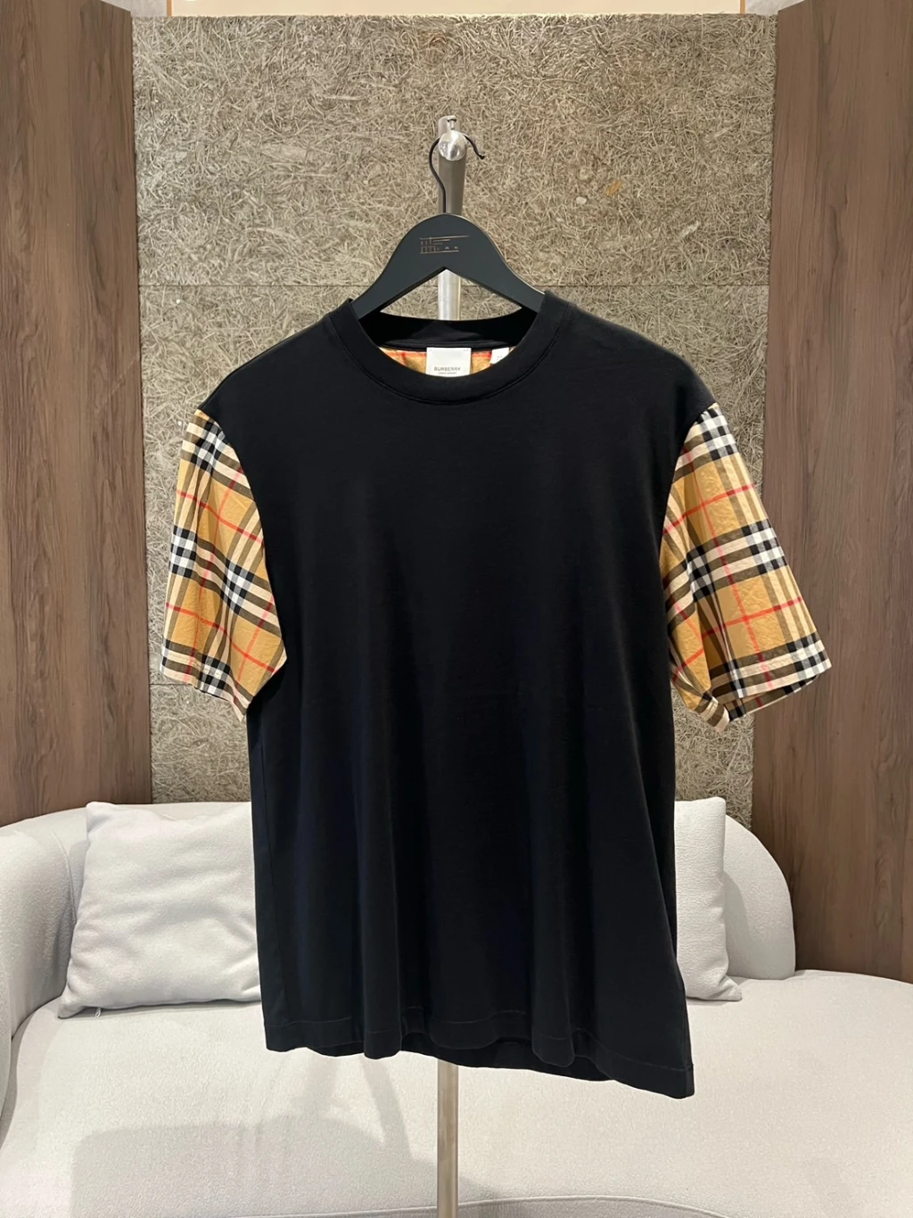 Burberry 雙袖格紋 黑色