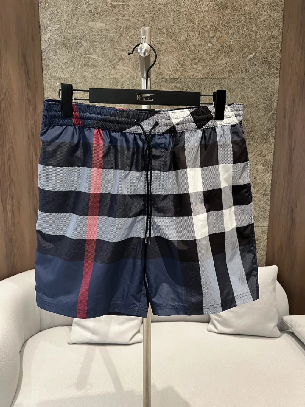 Burberry 藍格紋短褲