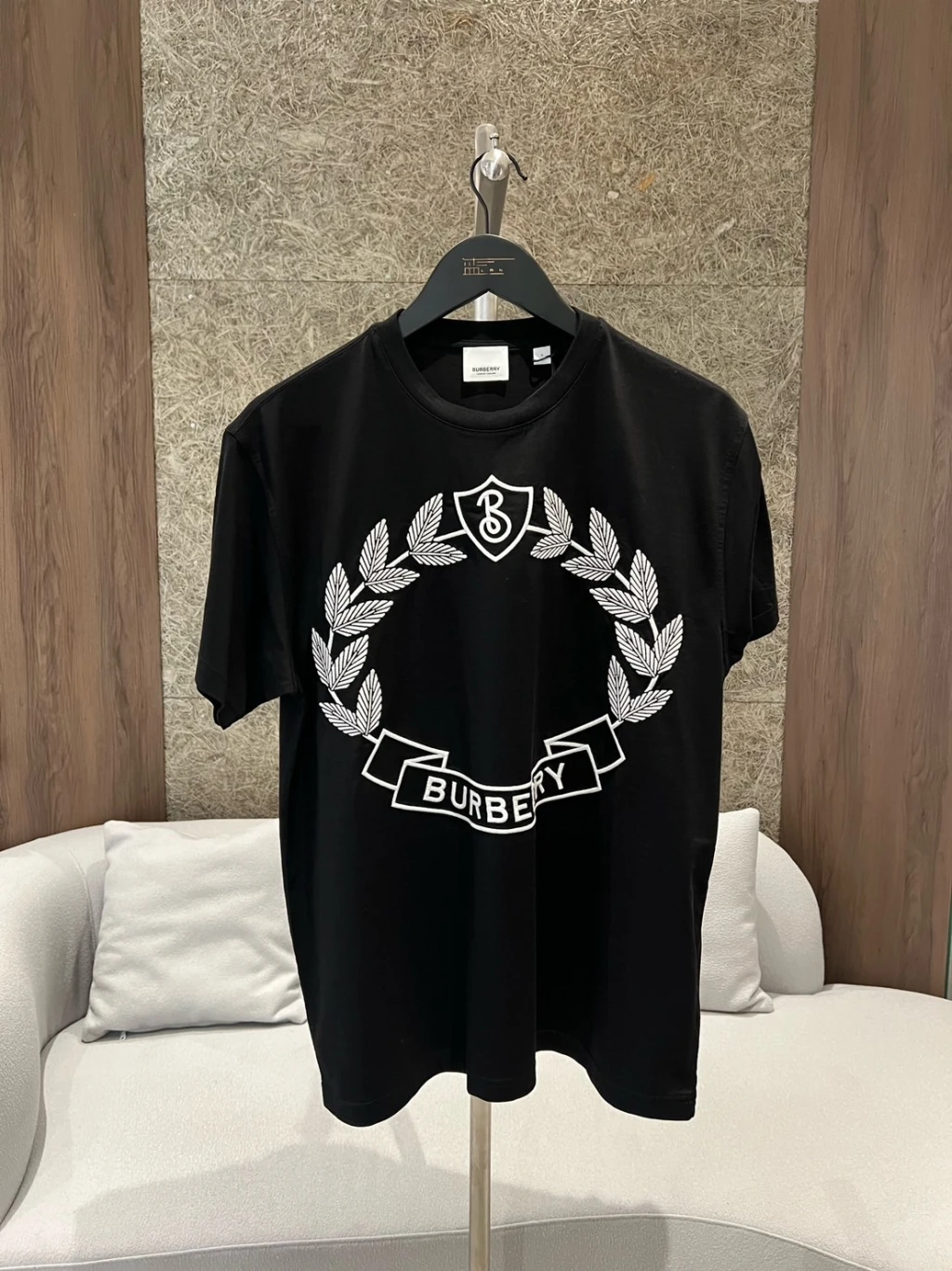 Burberry 木葉戰馬logo