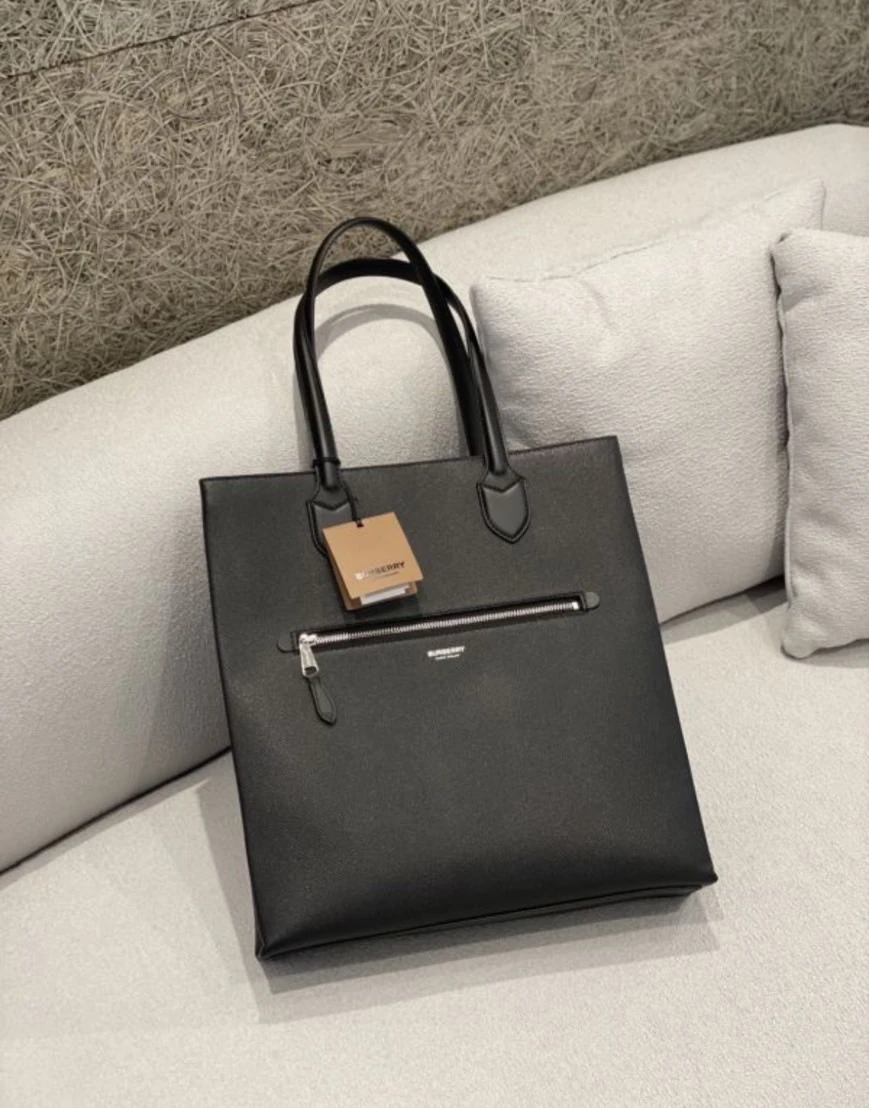 Burberry 手提包