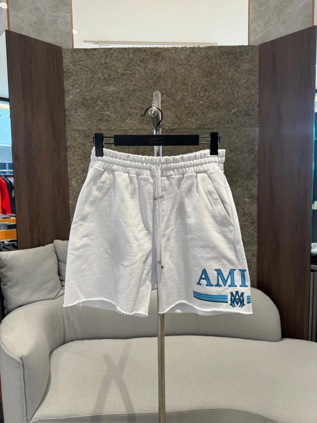 Amiri 短褲 白