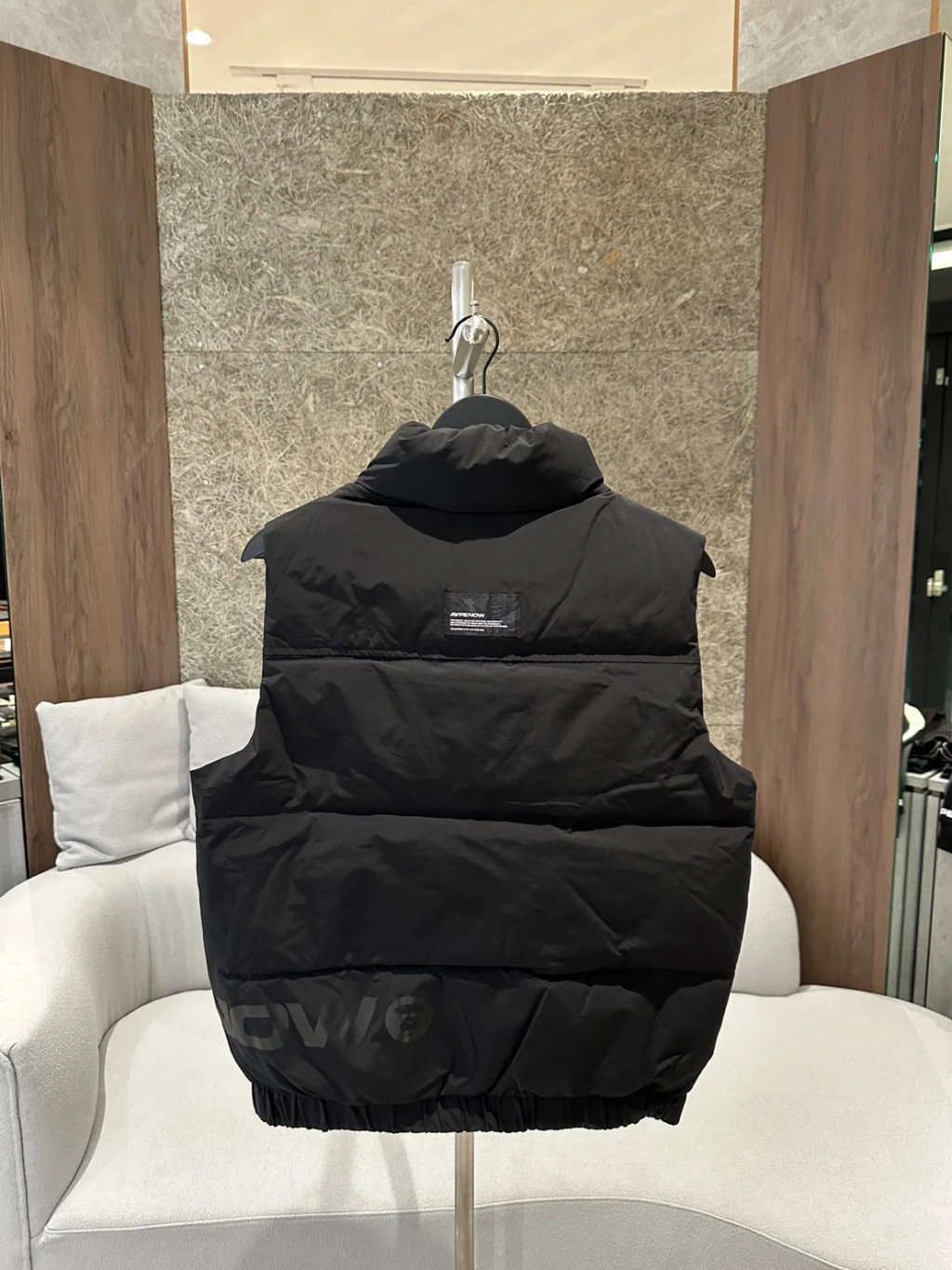 Aape 背心