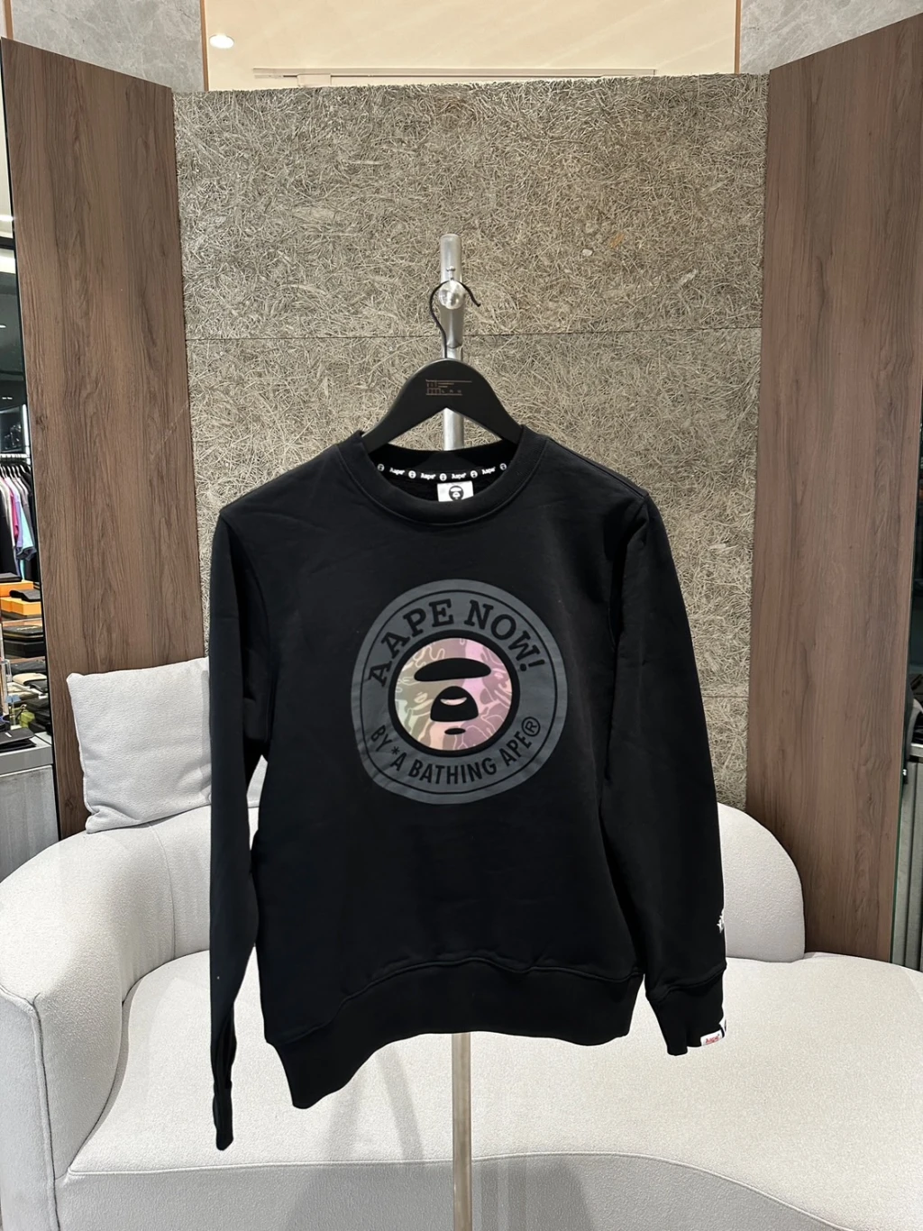 Aape 反光 大學T