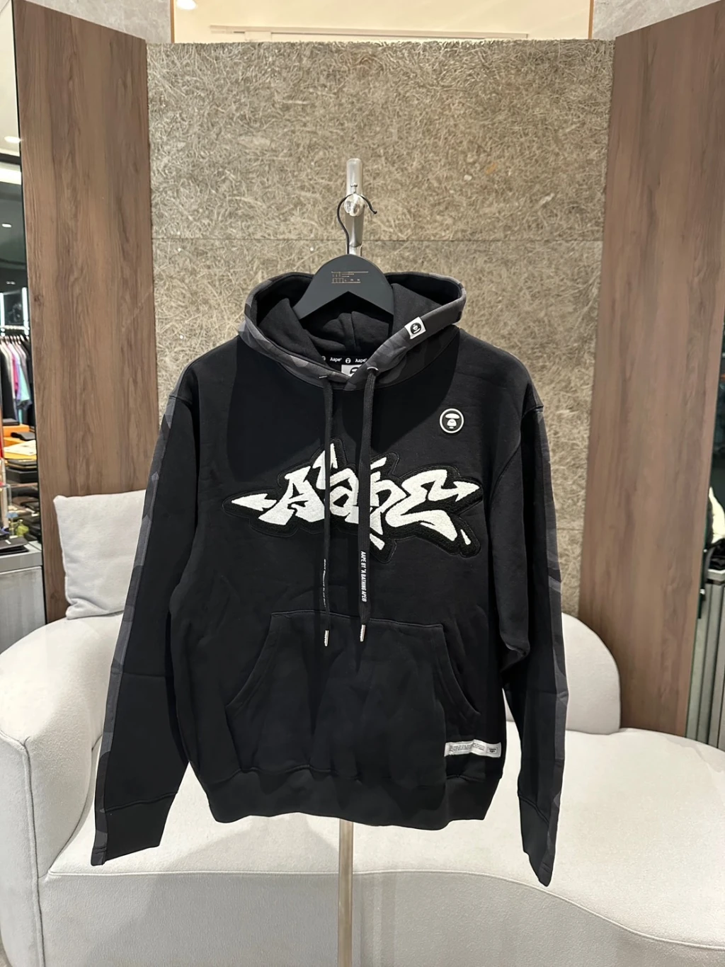 Aape背後迷彩 黑 帽T