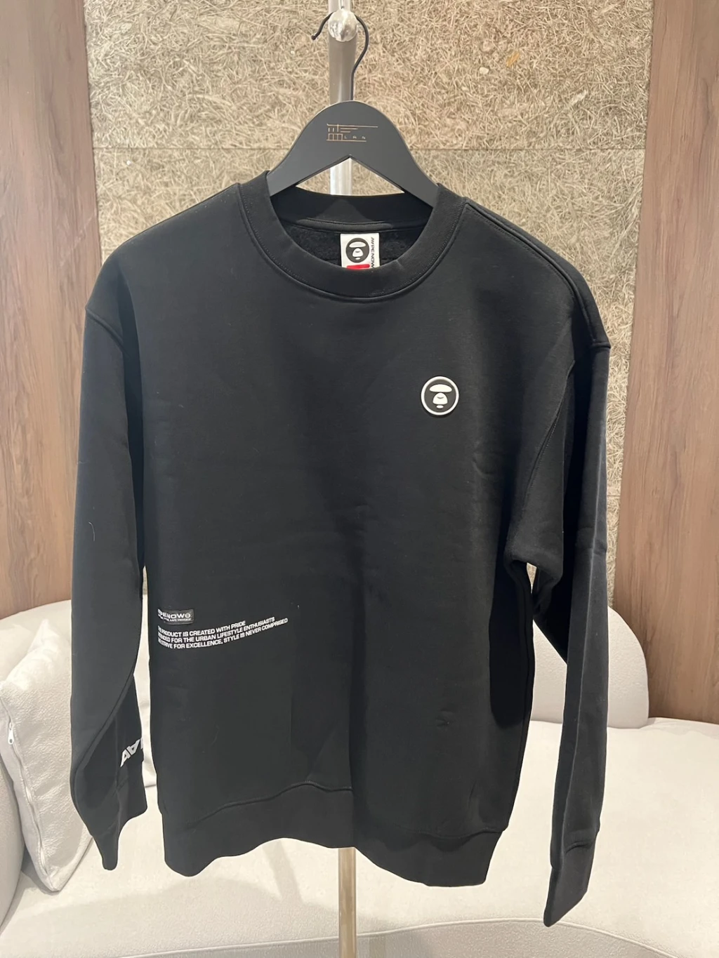 Aape 小標 大學T