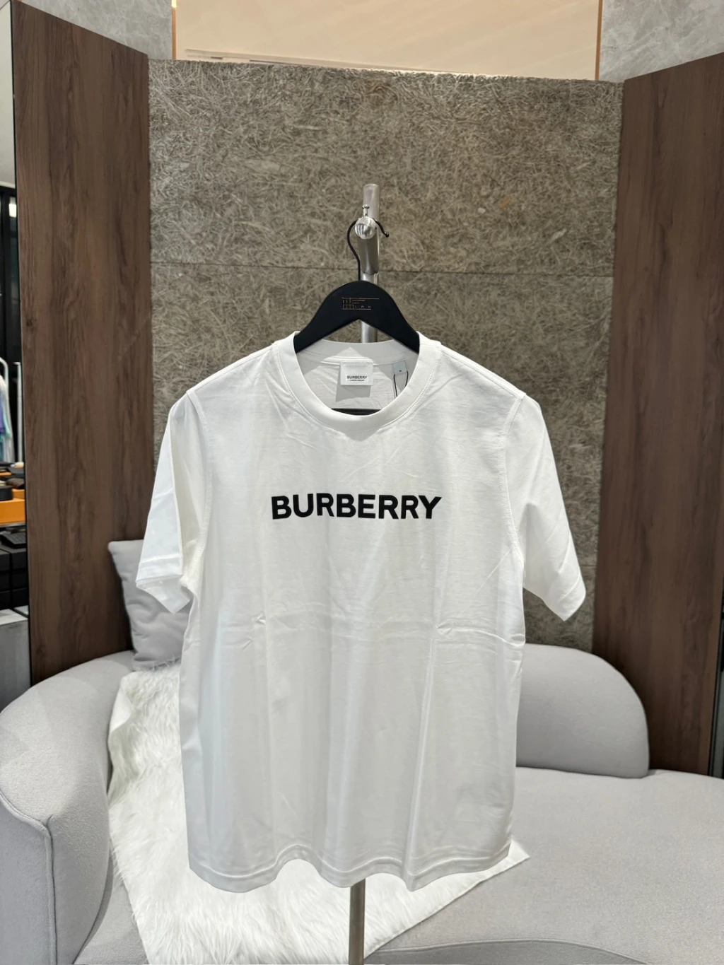 Burberry 字母短袖 白