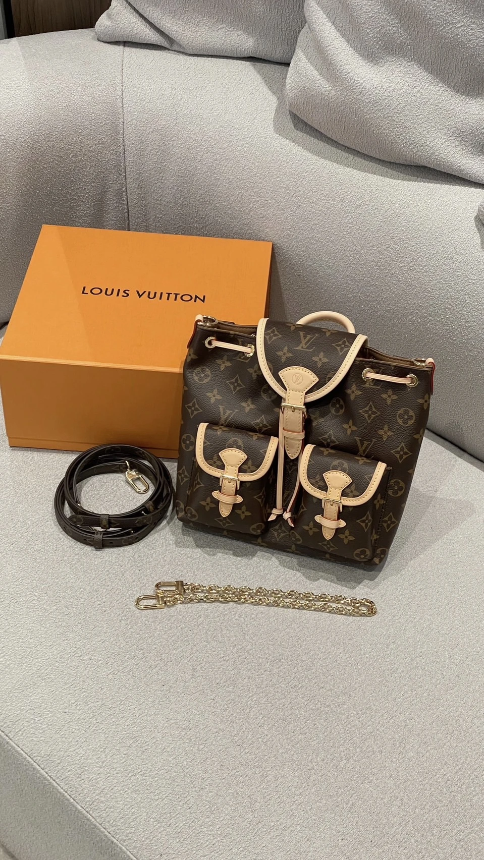 LV 經典老花後背包