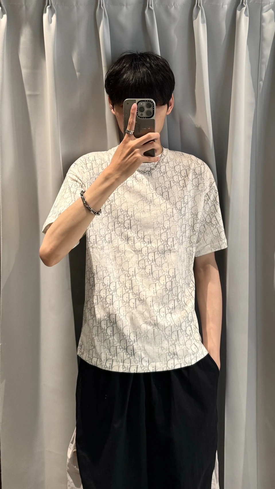 Dior 滿版漸層感上衣