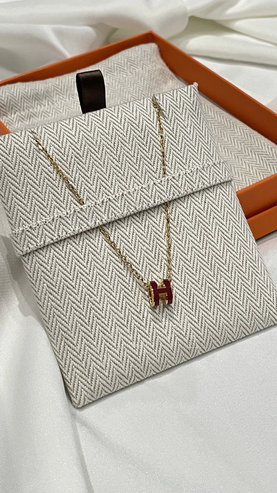 Hermes mini pop H酒紅項鍊