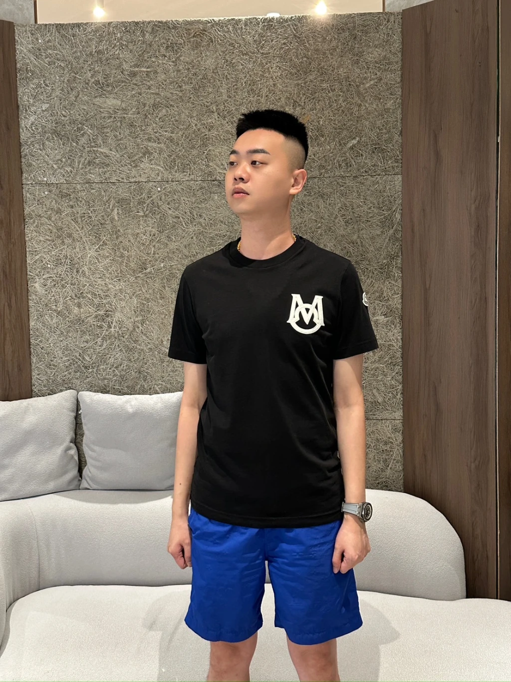 Moncler  大標刺繡素踢 黑