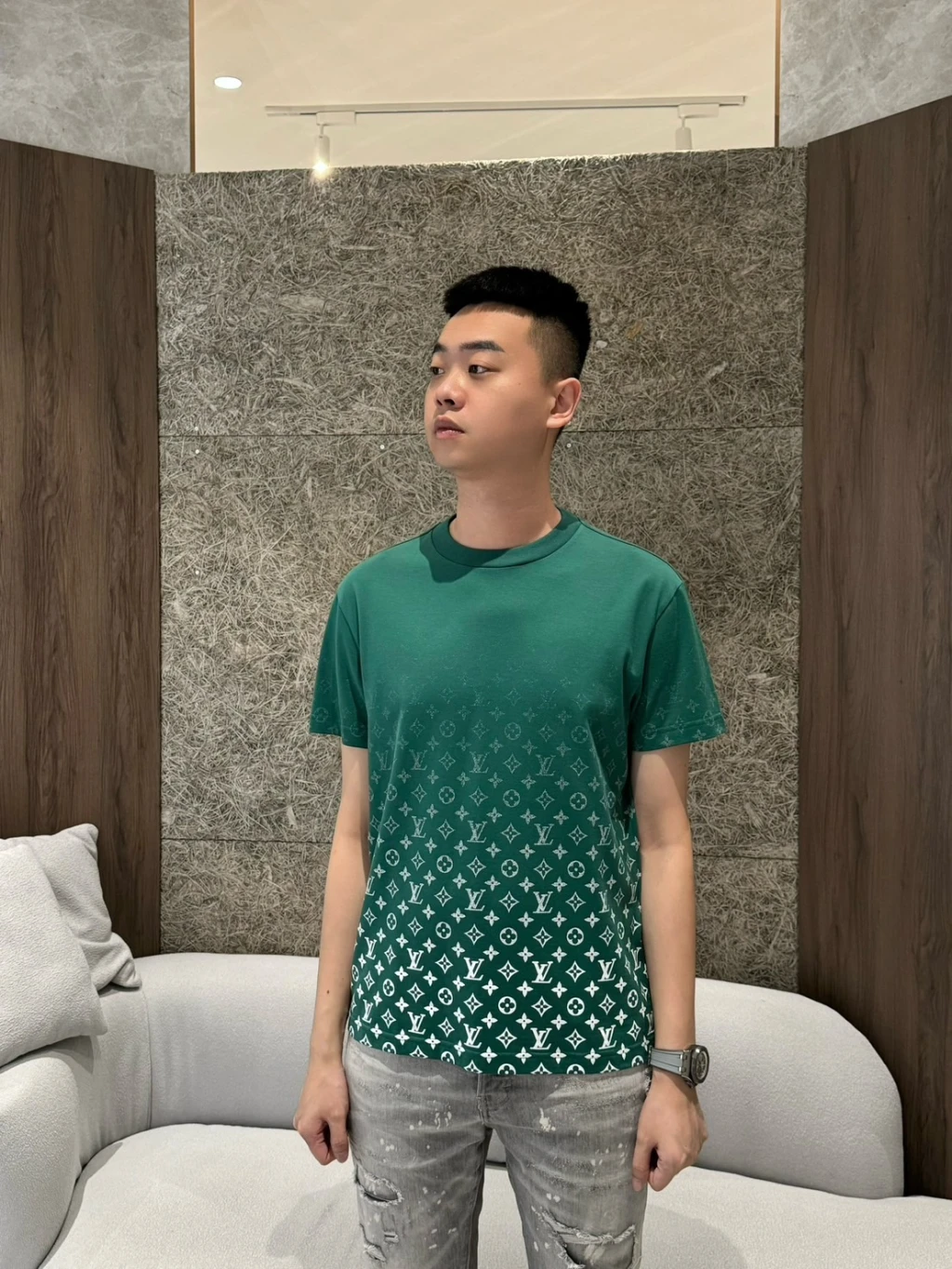 LV 漸層綠