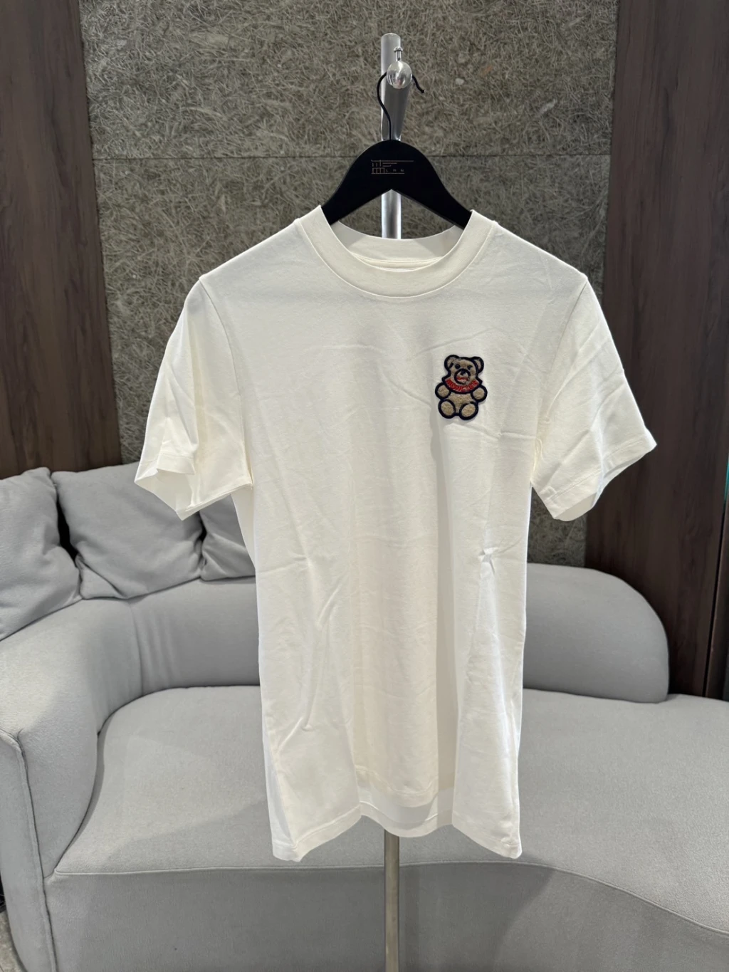 Moncler 刺繡小熊圖案