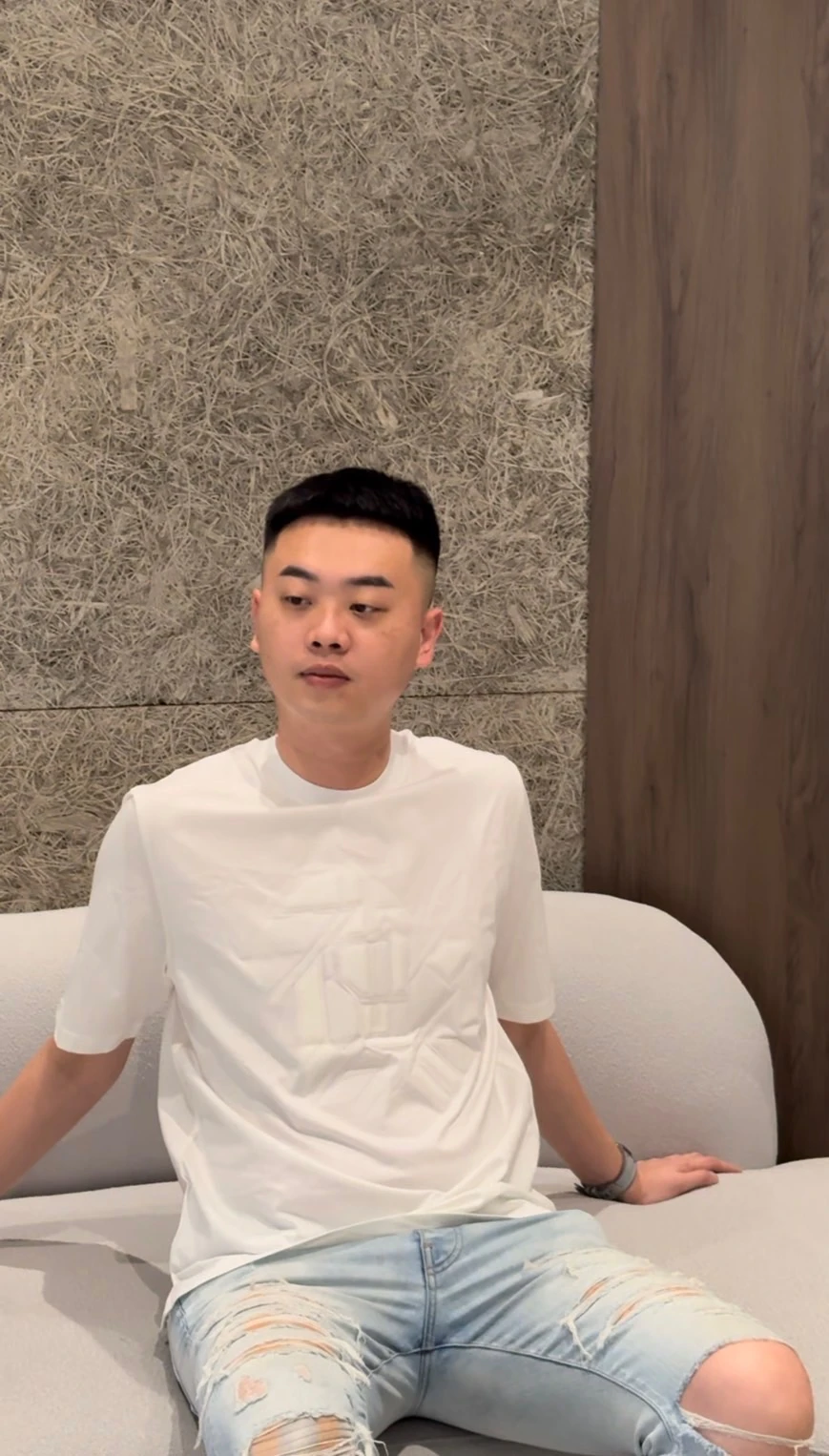 Hermes 壓紋圖案 白短袖