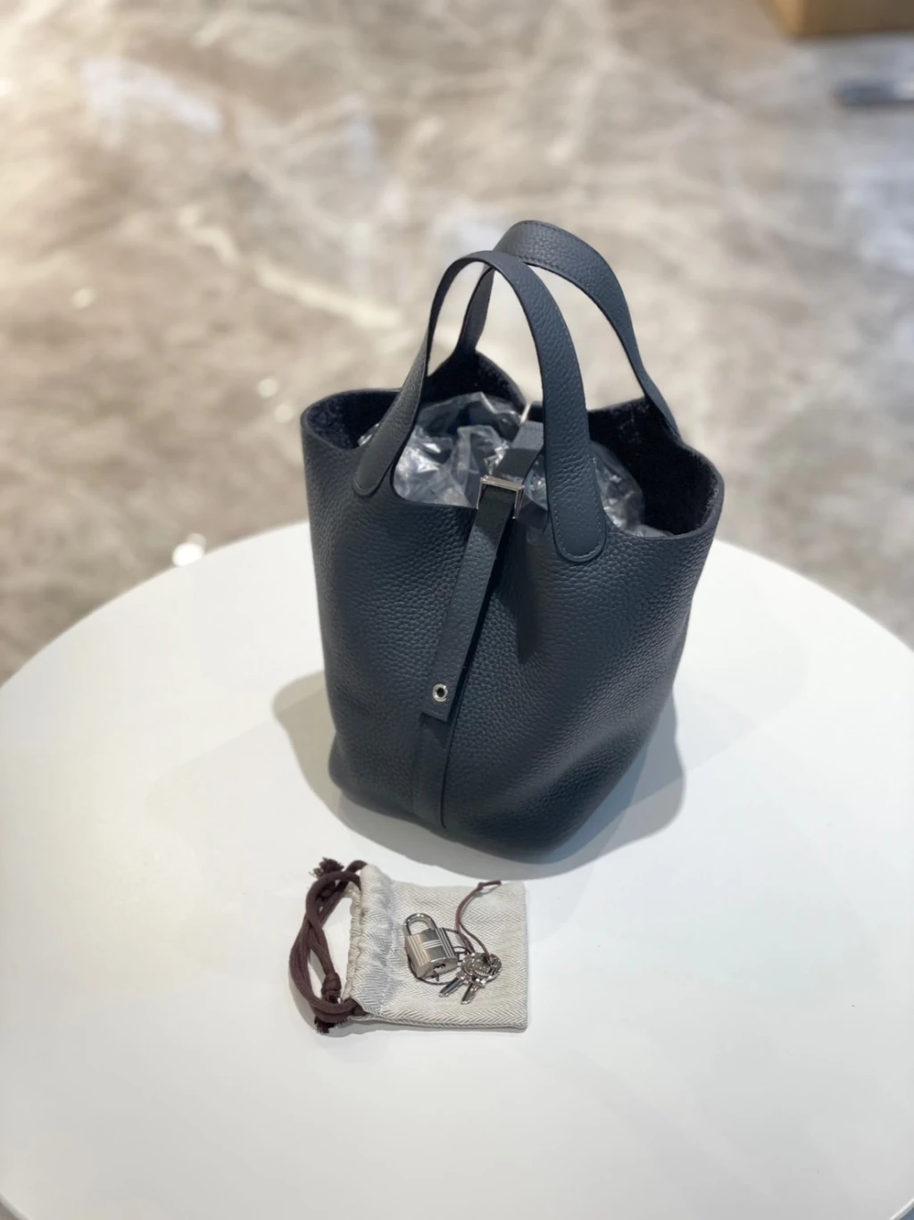 Hermes 煙霧灰銀扣w