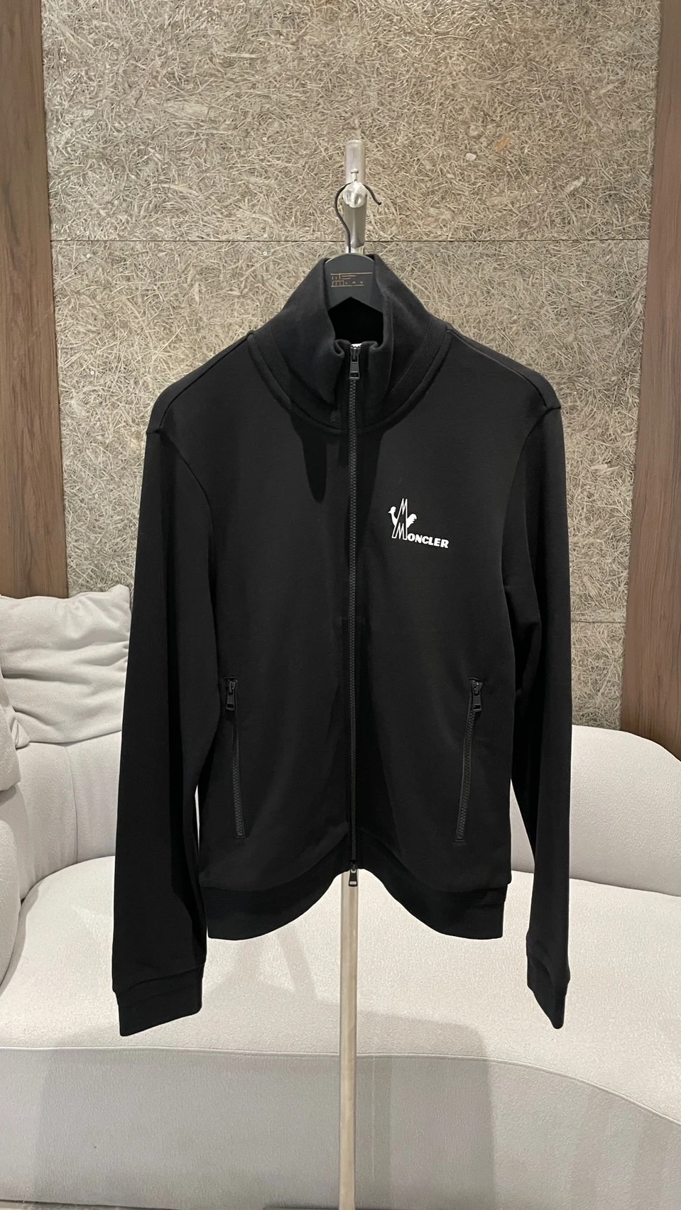Moncler 立領外套