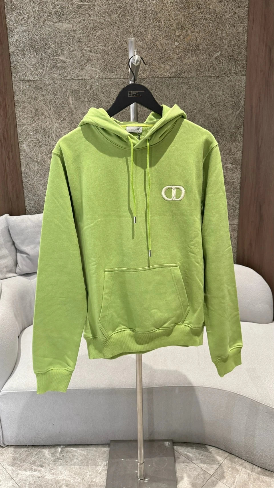 Dior CD 刺繡亮綠色帽踢