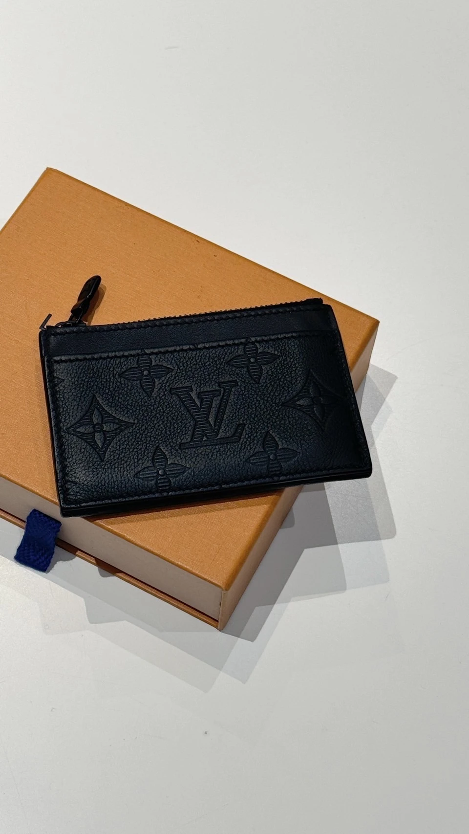 LV 黑壓紋卡夾