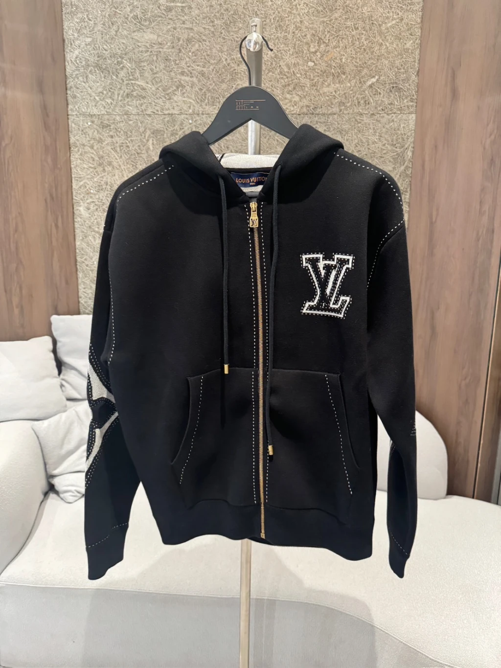 LV 新款刺繡外套(斷貨)