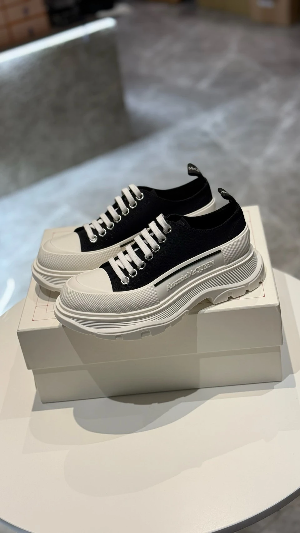 (依尺寸報價)MCQ 厚底鞋